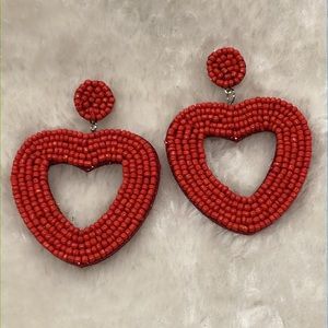 🔴 Glass Seed Bead Heart Dangle Earrings